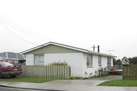 Photo of property in 74 Dipton Street, Kingswell, Invercargill, 9812