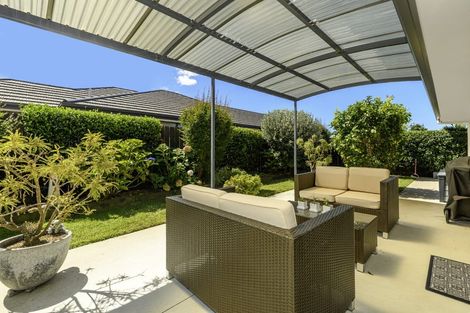 Photo of property in 4 Blanche Road, Papamoa Beach, Papamoa, 3118