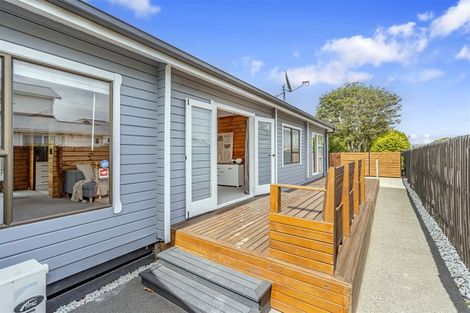 Photo of property in 2/293 Burwood Road, Burwood, Christchurch, 8083