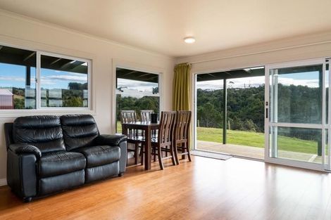 Photo of property in 326 Taieri Beach Road, Taieri Beach, Taieri Mouth, 9091