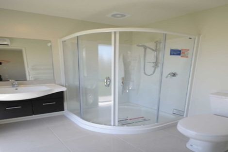 Photo of property in 61 Beachvale Drive, Kaiapoi, 7630