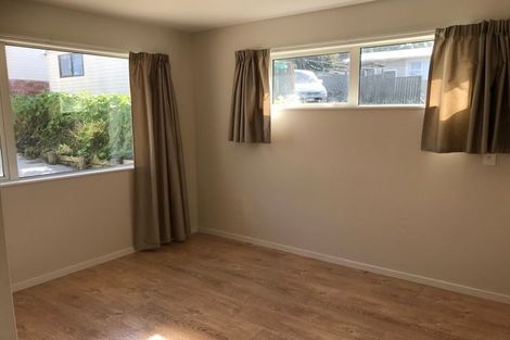 Photo of property in 33 Hutchinsons Road, Bucklands Beach, Auckland, 2014