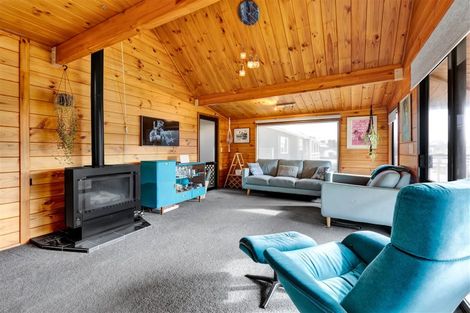 Photo of property in 11 Erica Place, Bell Block, New Plymouth, 4312