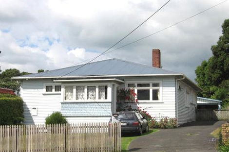 Photo of property in 152 Titirangi Road, New Lynn, Auckland, 0600