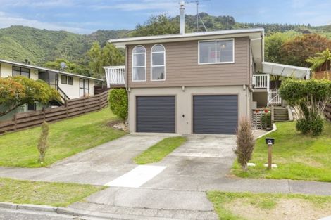 Photo of property in 156 California Drive, Totara Park, Upper Hutt, 5018