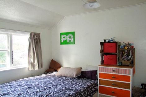 Photo of property in 42 Chaucer Street, Milton, 9220