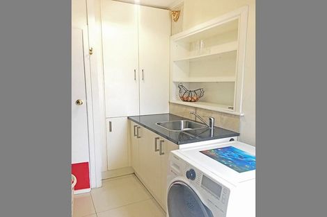 Photo of property in 130 Puhinui Road, Papatoetoe, Auckland, 2104