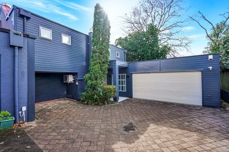 Photo of property in 4/19 Waiatarua Road, Remuera, Auckland, 1050