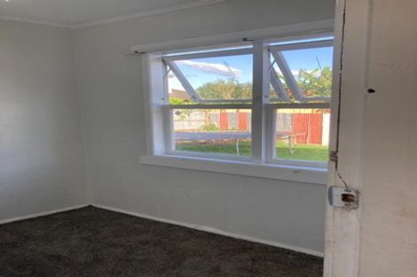 Photo of property in 3 Albert Road, Manukau, Auckland, 2025