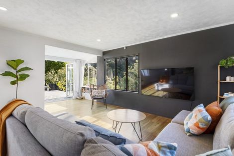 Photo of property in 9 Glendawn Place, Bayview, Auckland, 0629