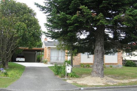 Photo of property in 15 Seattle Grove, Totara Park, Upper Hutt, 5018