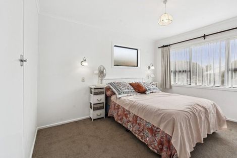 Photo of property in 32 Lawrie Avenue, Pukekohe, 2120