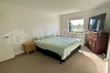 Photo of property in 48e Waddell Avenue, Point England, Auckland, 1072