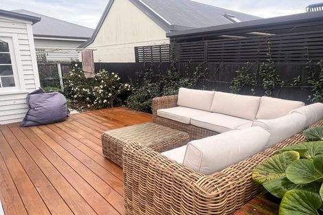 Photo of property in 1/155 Weston Road, St Albans, Christchurch, 8052