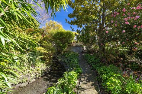 Photo of property in 200 Ilam Road, Ilam, Christchurch, 8041