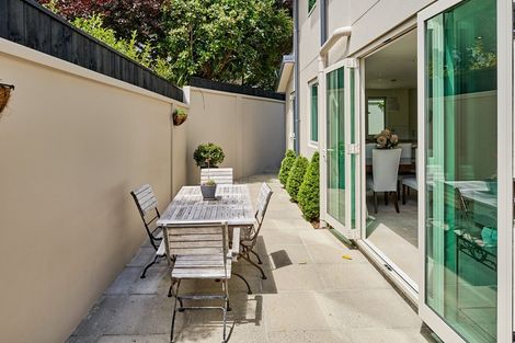 Photo of property in 437a Muritai Road, Eastbourne, Lower Hutt, 5013