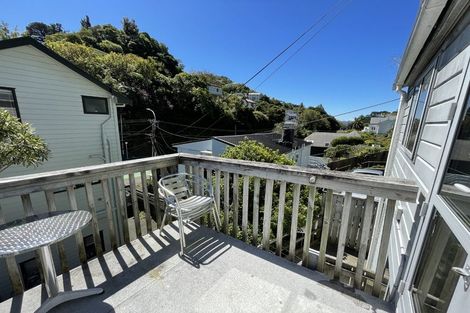 Photo of property in 149 Glenmore Street, Kelburn, Wellington, 6012