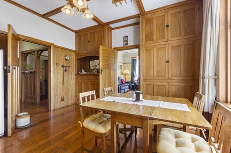 Photo of property in 22 Peace Avenue, Moturoa, New Plymouth, 4310