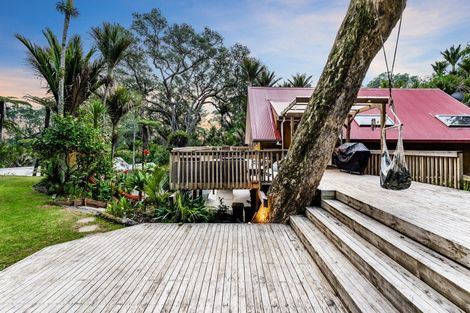 Photo of property in 96 Motutara Road, Muriwai, Waimauku, 0881