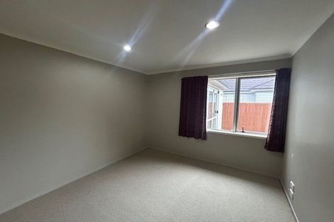 Photo of property in 4 Lanyard Street, Pyes Pa, Tauranga, 3112