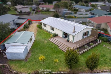 Photo of property in 3 Kowhai Grove, Featherston, 5710