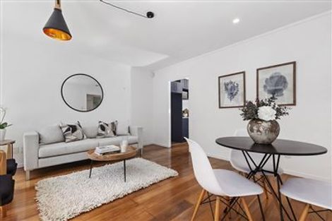 Photo of property in 4/54 Ngataringa Road, Devonport, Auckland, 0624