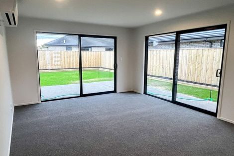 Photo of property in 14a Blakely Street, Amberley, 7410