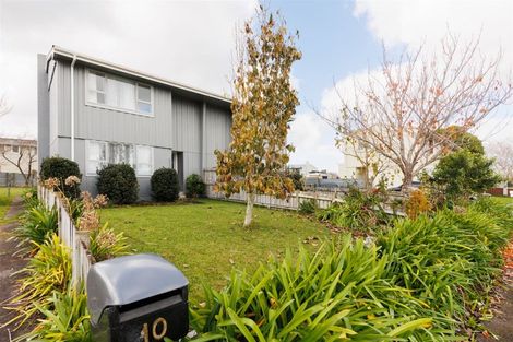 Photo of property in 8-10 Opie Place, Highbury, Palmerston North, 4412