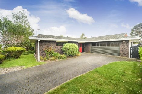 Photo of property in 104 Waterloo Crescent, Hokowhitu, Palmerston North, 4410