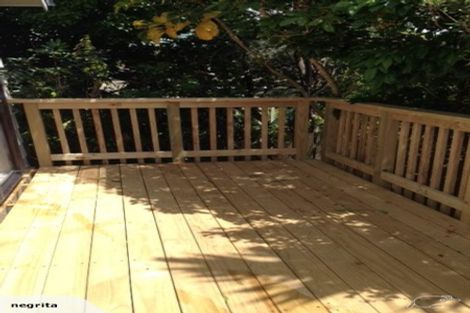 Photo of property in 1/70 William Bayes Place, Red Beach, 0932