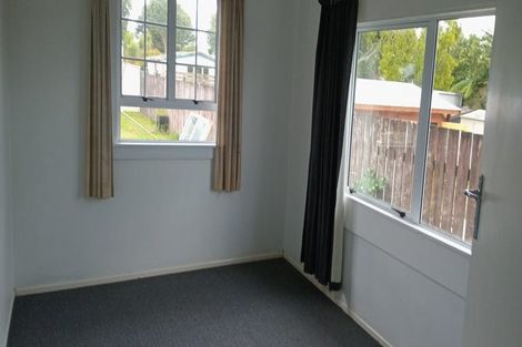 Photo of property in 142 Miranda Street, Stratford, 4332