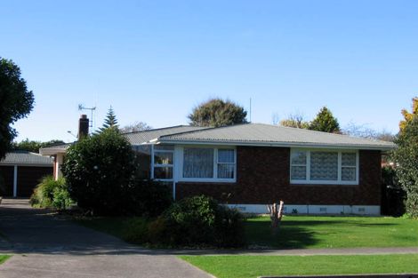Photo of property in 81 Wikiriwhi Crescent, Awapuni, Palmerston North, 4412