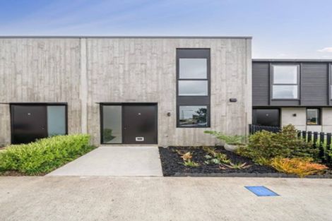 Photo of property in 15 Te Ara O Paetutu, Petone, Lower Hutt, 5012