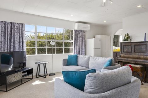 Photo of property in 2/17 Cumberland Street, Tauhara, Taupo, 3330