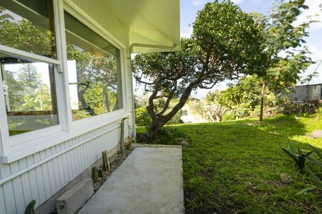 Photo of property in 43 Moana Road, Okitu, Gisborne, 4010