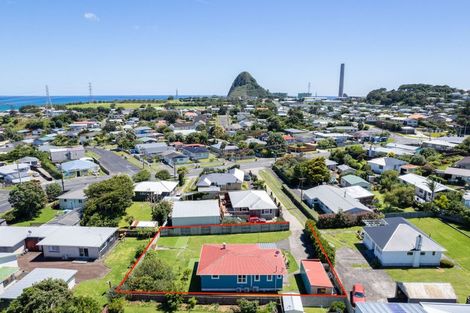 Photo of property in 131 Ngamotu Road, Spotswood, New Plymouth, 4310