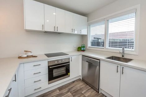 Photo of property in 3/11 Division Street, Riccarton, Christchurch, 8041