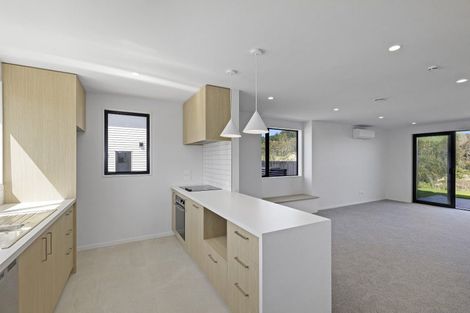 Photo of property in 36 Turtleback Avenue, Whitby, 5024