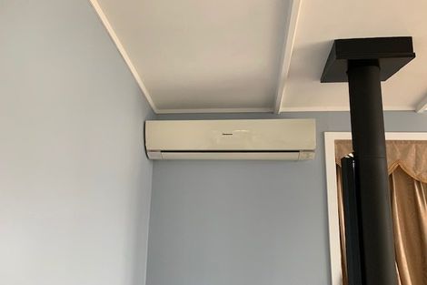 Photo of property in 16 Acacia Road, Torbay, Auckland, 0632