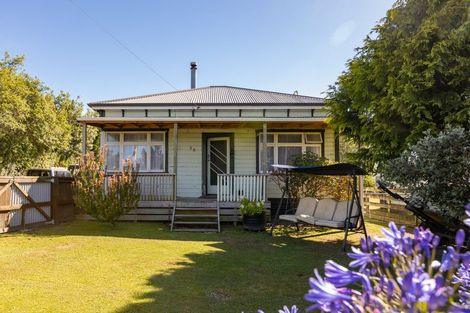 Photo of property in 35 Harrison Street West, Featherston, 5710