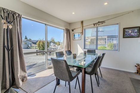 Photo of property in 7 Rhoboro Road, Twizel, 7901