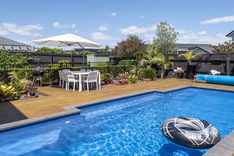 Photo of property in 106 Liberty Crescent, Beachlands, Auckland, 2018