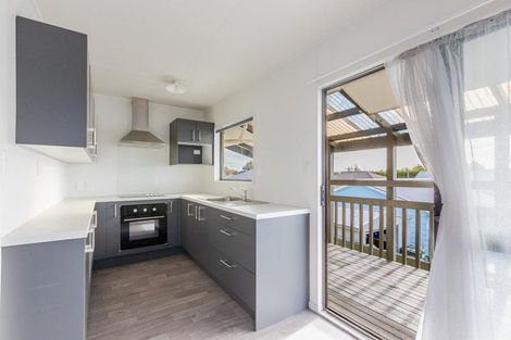 Photo of property in 1/1316 Jubilee Street, Mayfair, Hastings, 4122