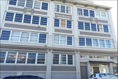 Photo of property in 9/37 Majoribanks Street, Mount Victoria, Wellington, 6011