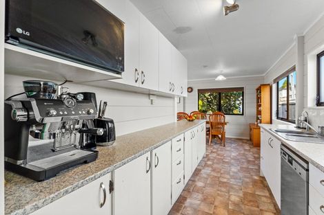 Photo of property in 1/122 Verran Road, Birkdale, Auckland, 0626