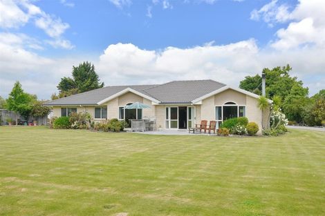 Photo of property in 2 Willowside Place, Amberley, 7410