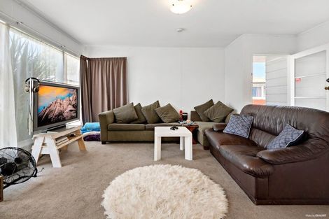 Photo of property in 25 President Avenue, Papakura, 2110