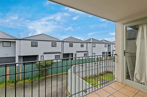 Photo of property in 1/19 Hills Road, Edgeware, Christchurch, 8013