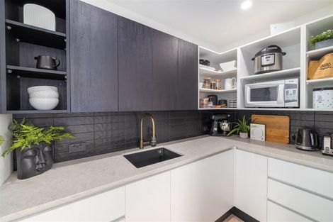 Photo of property in 97 Bryndwr Road, Bryndwr, Christchurch, 8052