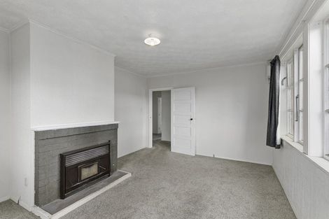 Photo of property in 8 Hughes Crescent, Taita, Lower Hutt, 5011